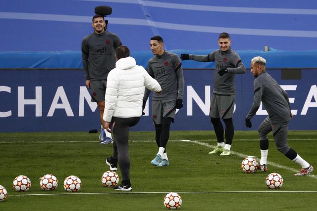 杜锋:在五棵松比赛很困难 希望所有球员都健康